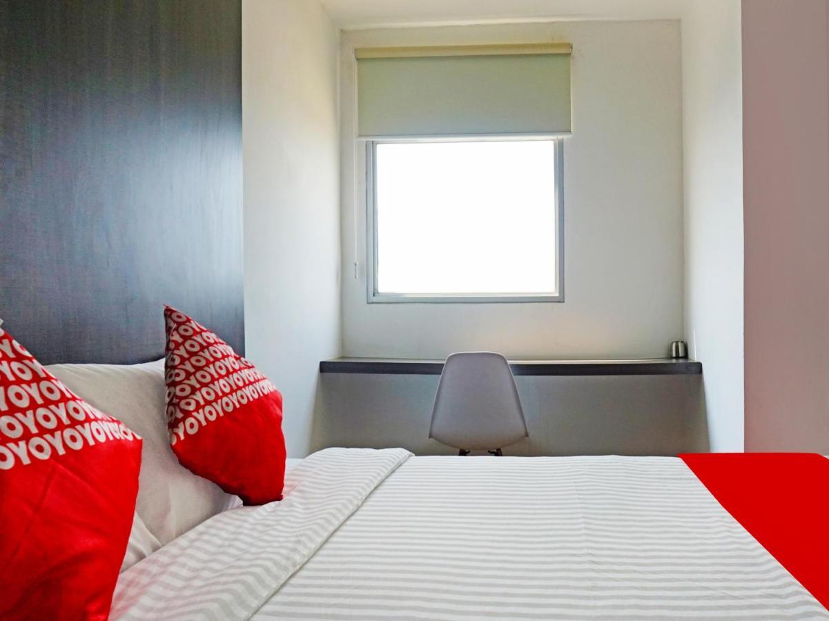 Oyo 91593 San San Rooms Apartment Gunung Putri Square Gunungputri ภายนอก รูปภาพ
